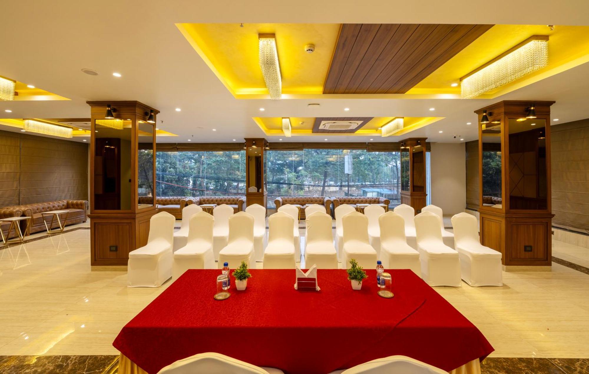 Ra Vista Hotell Kolkata Eksteriør bilde